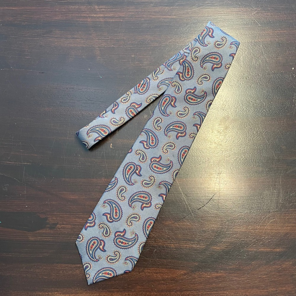 Pierre Balmain Paris Mens Paisley Silk Necktie Blue Red Italian Made Luxury